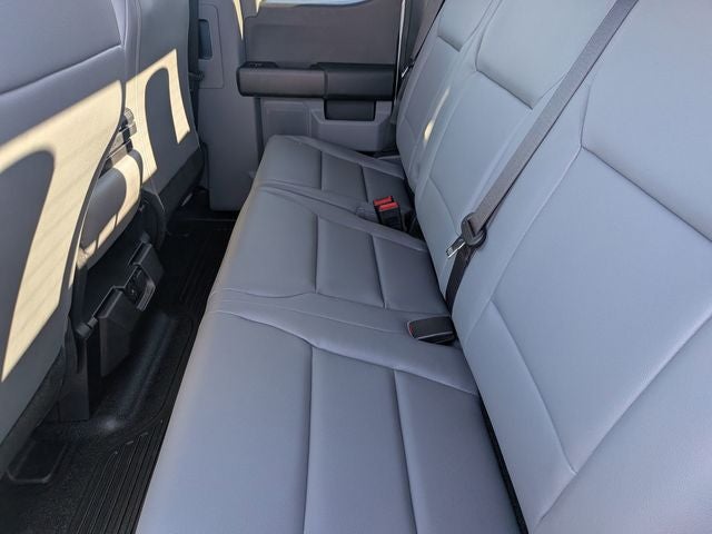 2026 Ford F-550SD DRW