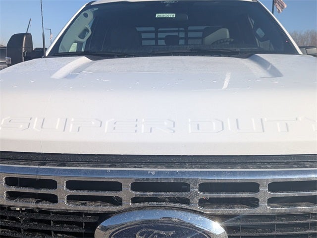 2026 Ford F-550SD DRW