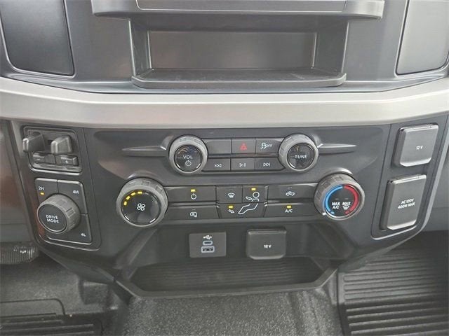 2025 Ford F-450SD XL 12' READING LANDSCAPER WITH TARP