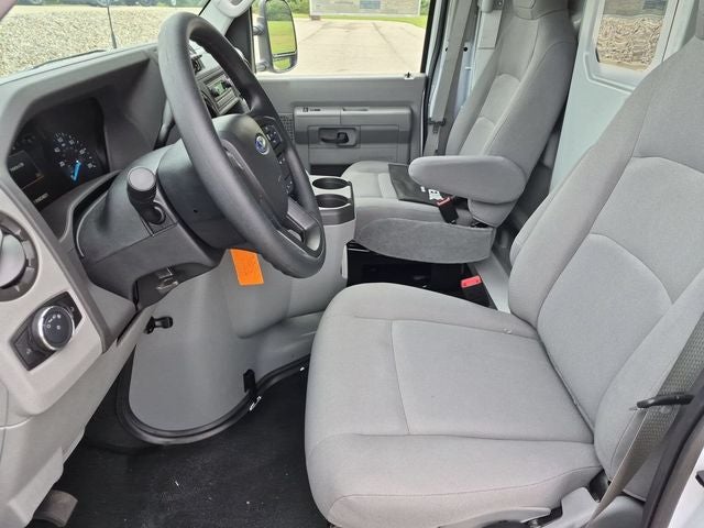 2027 Ford E-350SD Base Cutaway