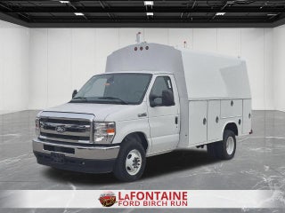 2026 Ford E-350SD Base Cutaway