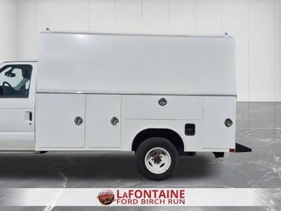 2026 Ford E-350SD Base Cutaway
