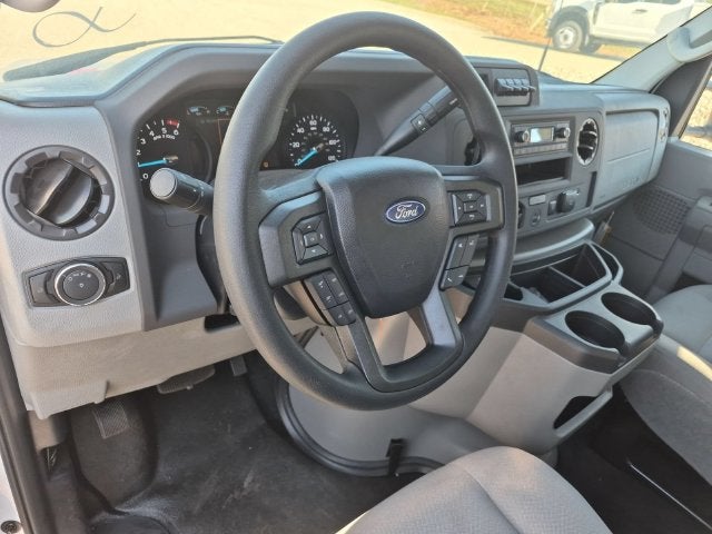 2026 Ford E-350SD Base Cutaway