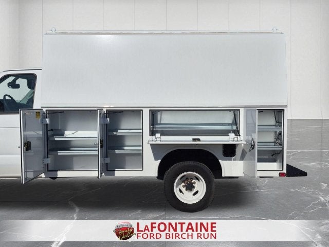 2026 Ford E-350SD Base Cutaway