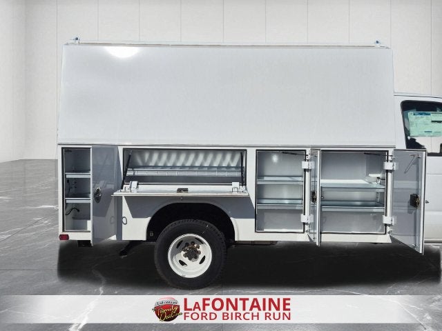 2026 Ford E-350SD Base Cutaway
