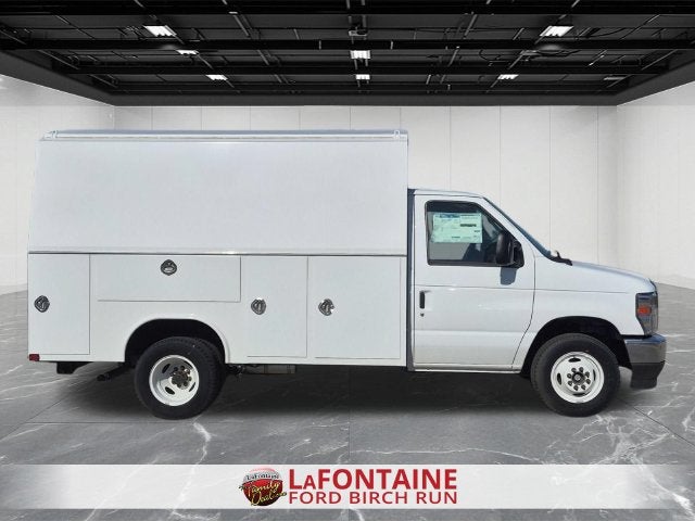 2026 Ford E-350SD Base Cutaway