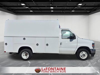 2026 Ford E-350SD Base Cutaway