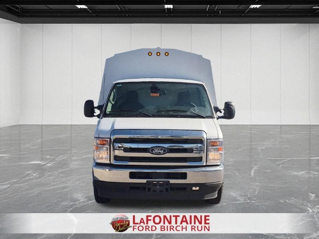 2026 Ford E-350SD Base Cutaway