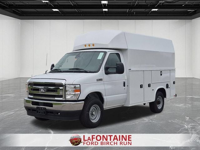 2027 Ford E-350SD Base Cutaway