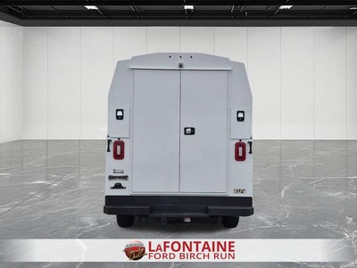 2027 Ford E-350SD Base Cutaway