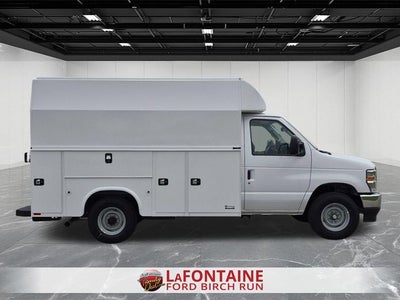 2027 Ford E-350SD Base Cutaway