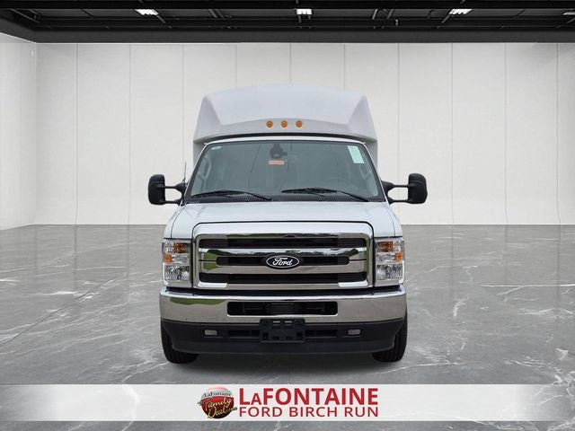 2027 Ford E-350SD Base Cutaway