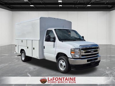2027 Ford E-350SD Base ENCLOSED SERVICE BODY