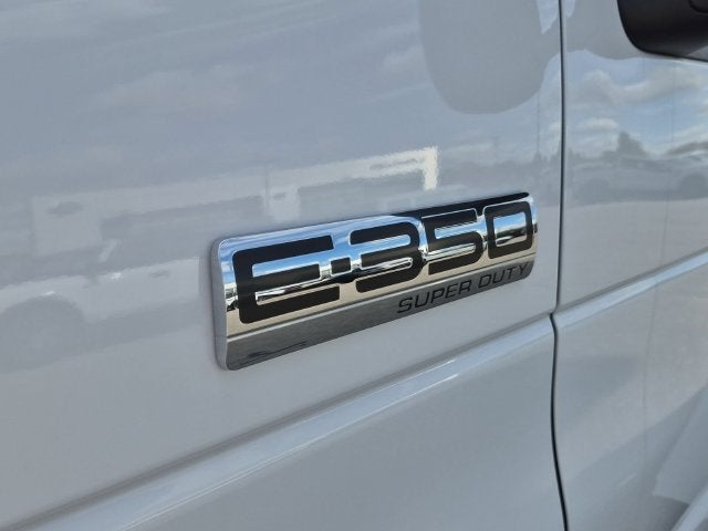 2027 Ford E-350SD Base ENCLOSED SERVICE BODY