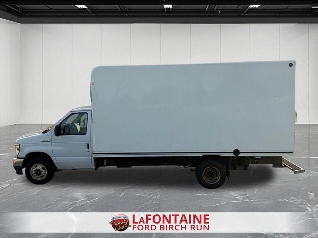 2021 Ford E-450SD Base DRW