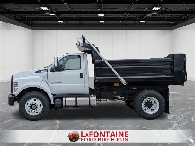 2025 Ford F-750SD Base 10' Chrysteel Dump