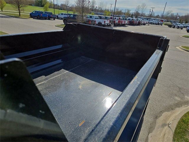 2025 Ford F-750SD Base 10' Chrysteel Dump