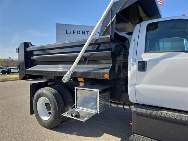 2025 Ford F-750SD Base 10' Chrysteel Dump