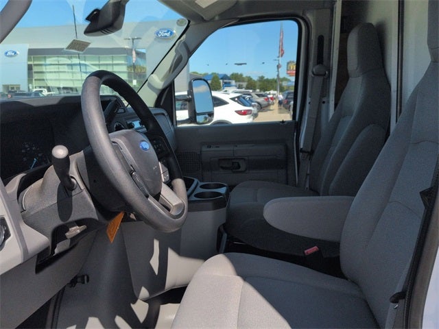 2026 Ford E-450SD Base
