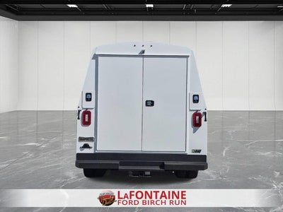 2027 Ford E-450SD Base