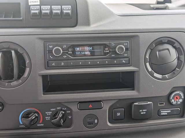 2027 Ford E-450SD KUV