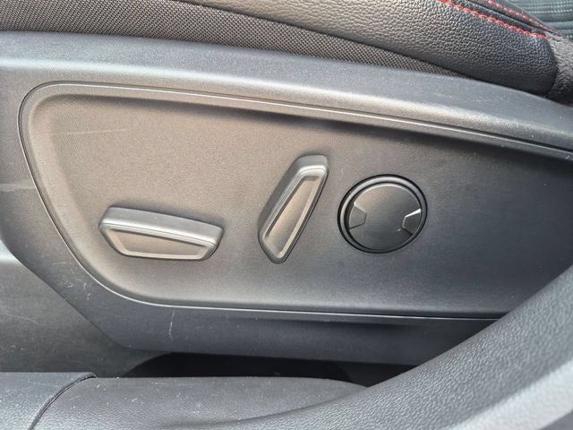 2024 Ford Escape ST-Line Elite