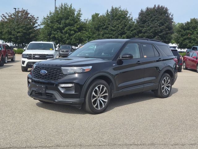 2022 Ford Explorer ST-Line
