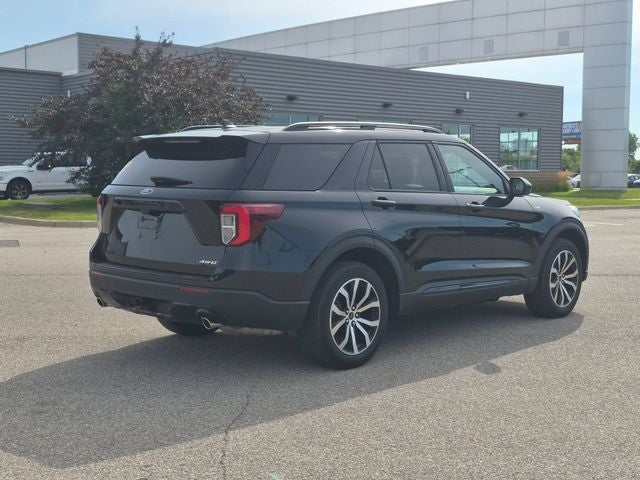 2022 Ford Explorer ST-Line