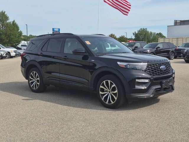2022 Ford Explorer ST-Line