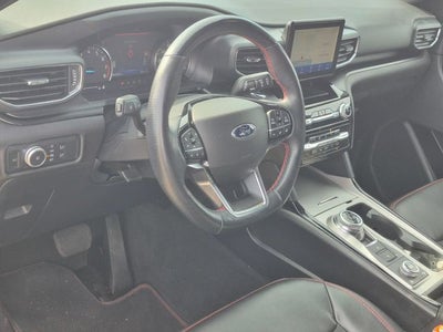 2022 Ford Explorer ST-Line