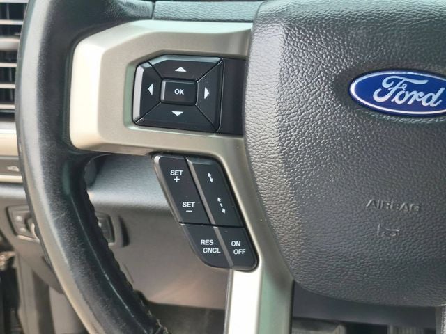 2022 Ford F-350SD Lariat
