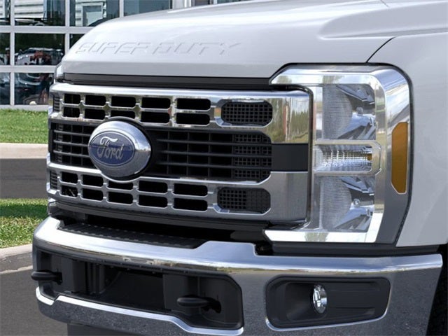 2026 Ford F-350SD XLT In-Transit