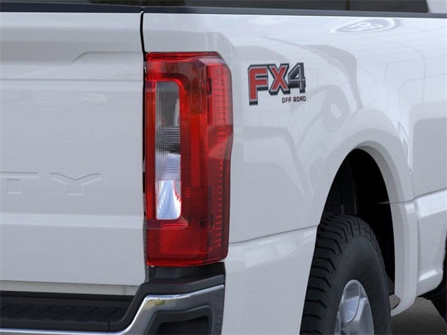 2026 Ford F-350SD XLT In-Transit