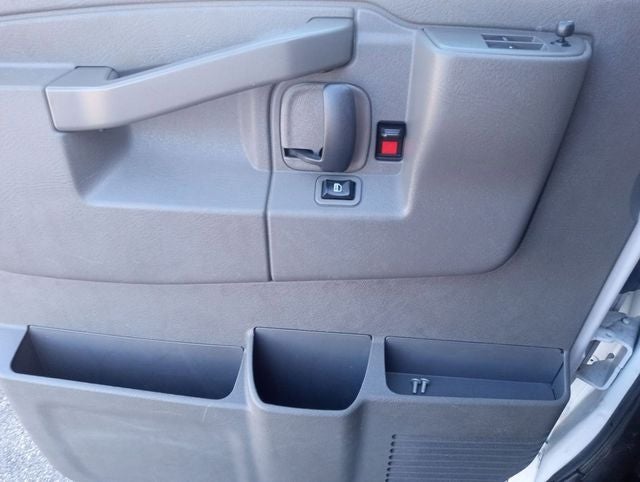 2023 Chevrolet Express 3500 LS Passenger