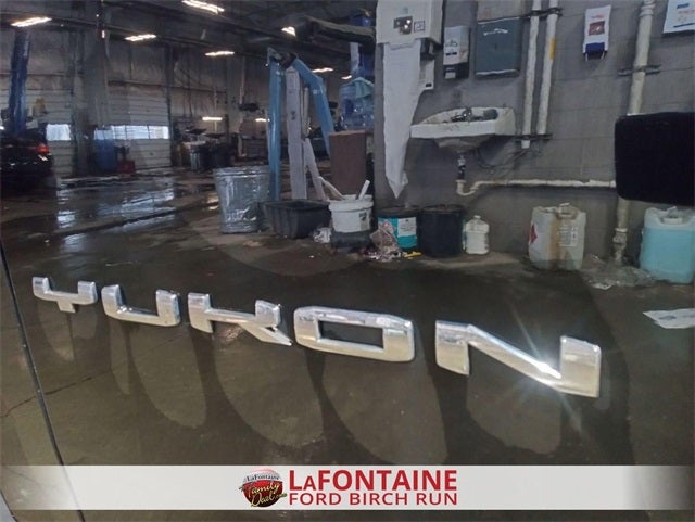 2023 GMC Yukon XL SLT