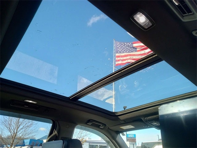 2021 Chevrolet Suburban RST