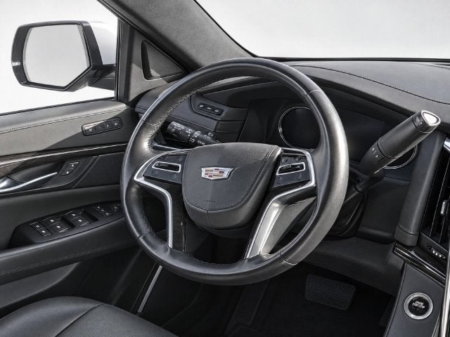 2018 Cadillac Escalade Platinum Edition
