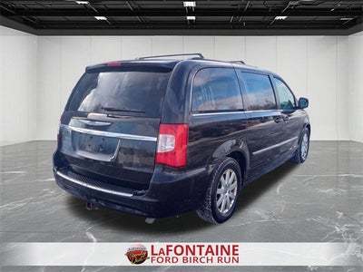 2013 Chrysler Town & Country Touring
