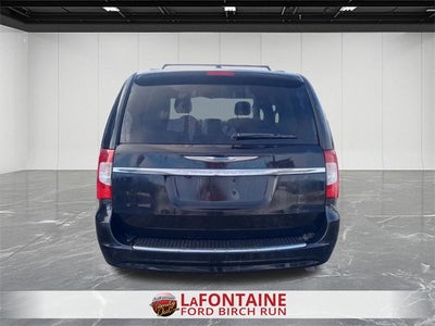 2013 Chrysler Town & Country Touring