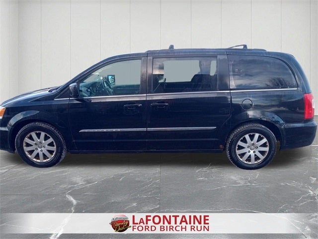 2013 Chrysler Town & Country Touring
