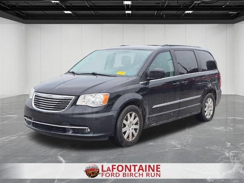 2016 Chrysler Town & Country Touring