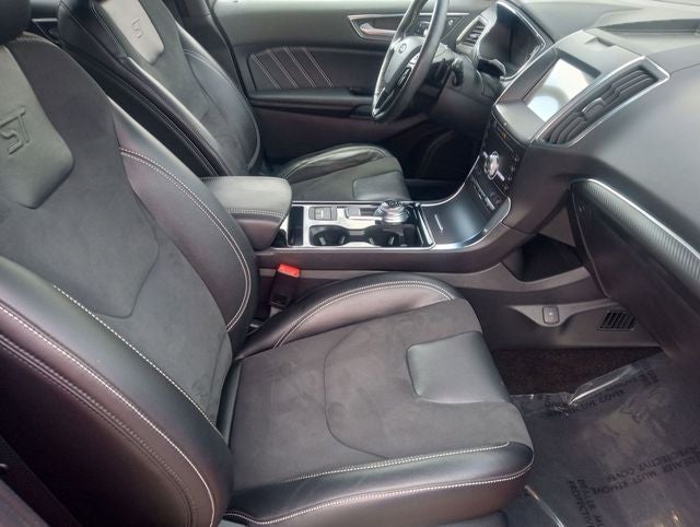 2020 Ford Edge ST