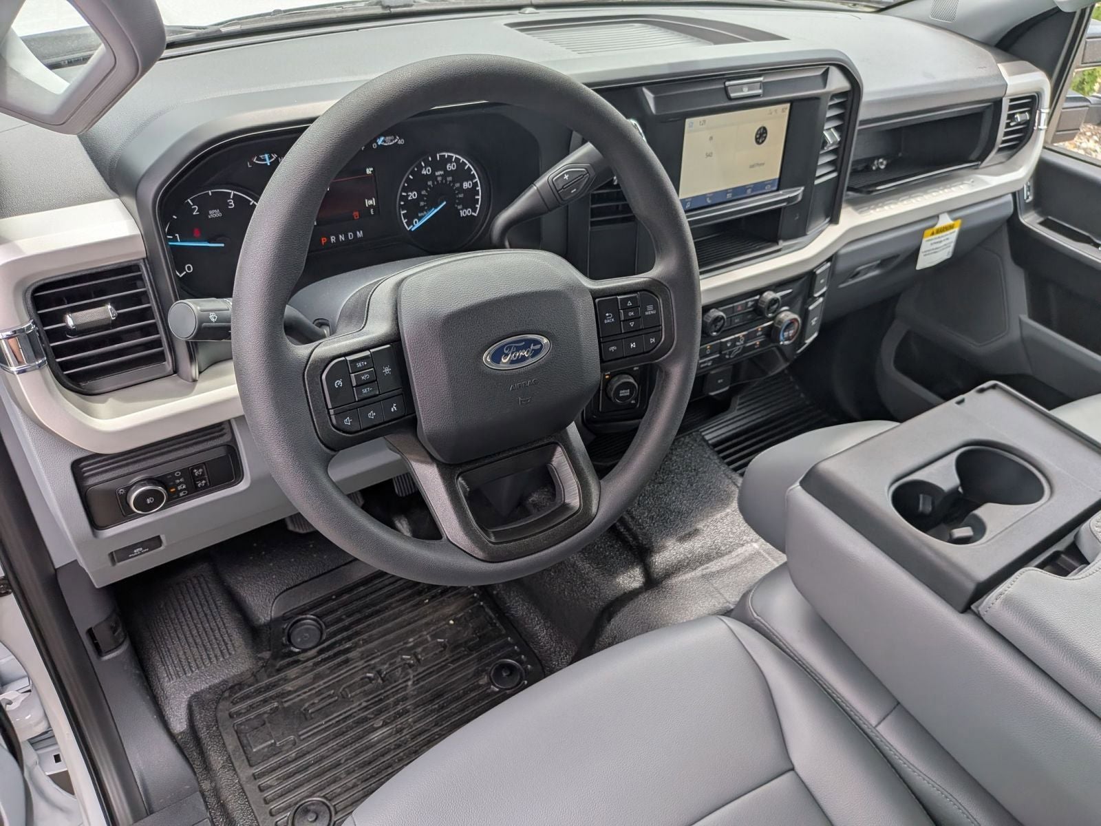 2026 Ford F-550SD DRW