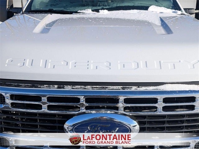 2026 Ford F-550SD DRW