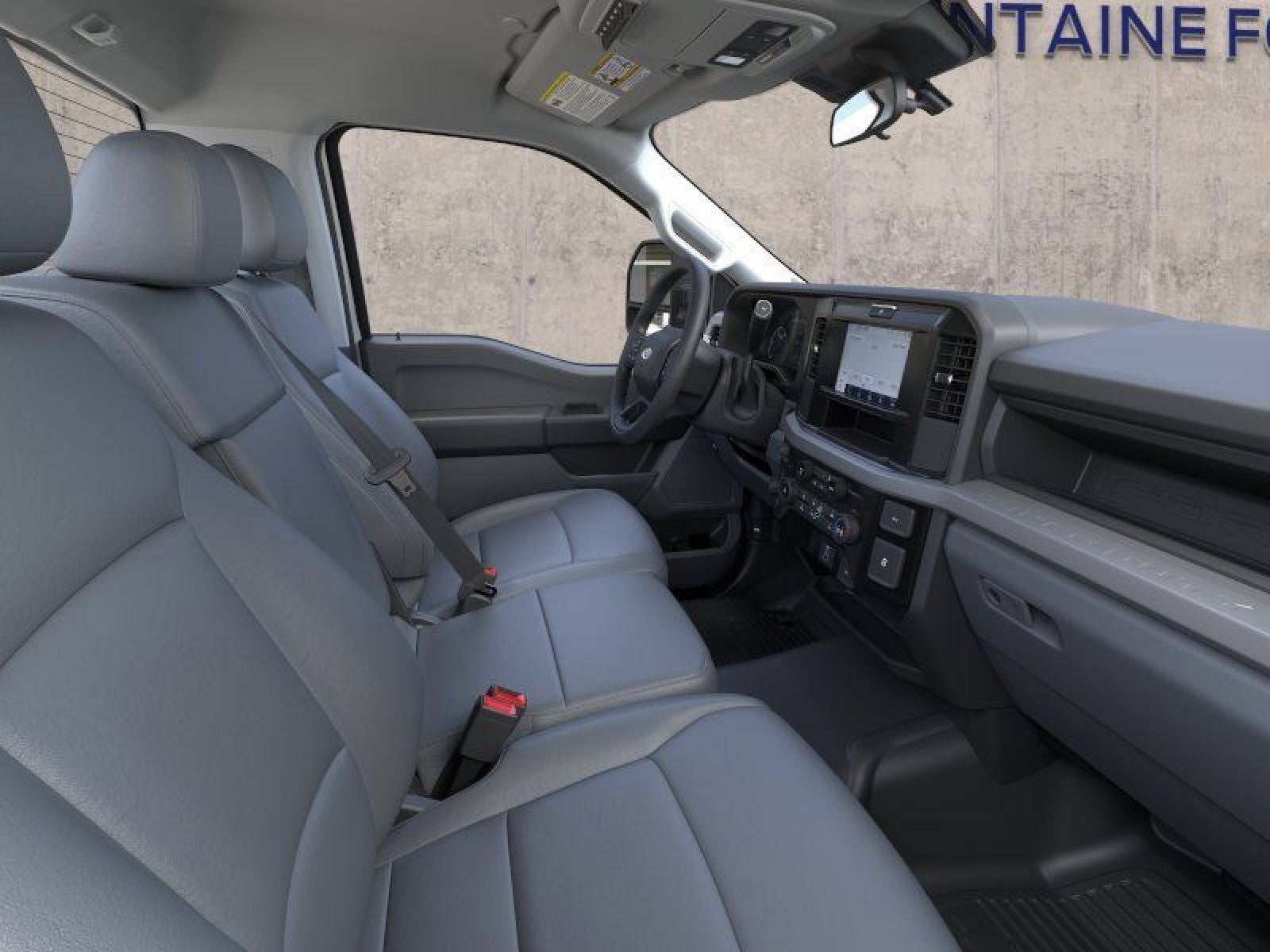 2026 Ford F-550SD DRW