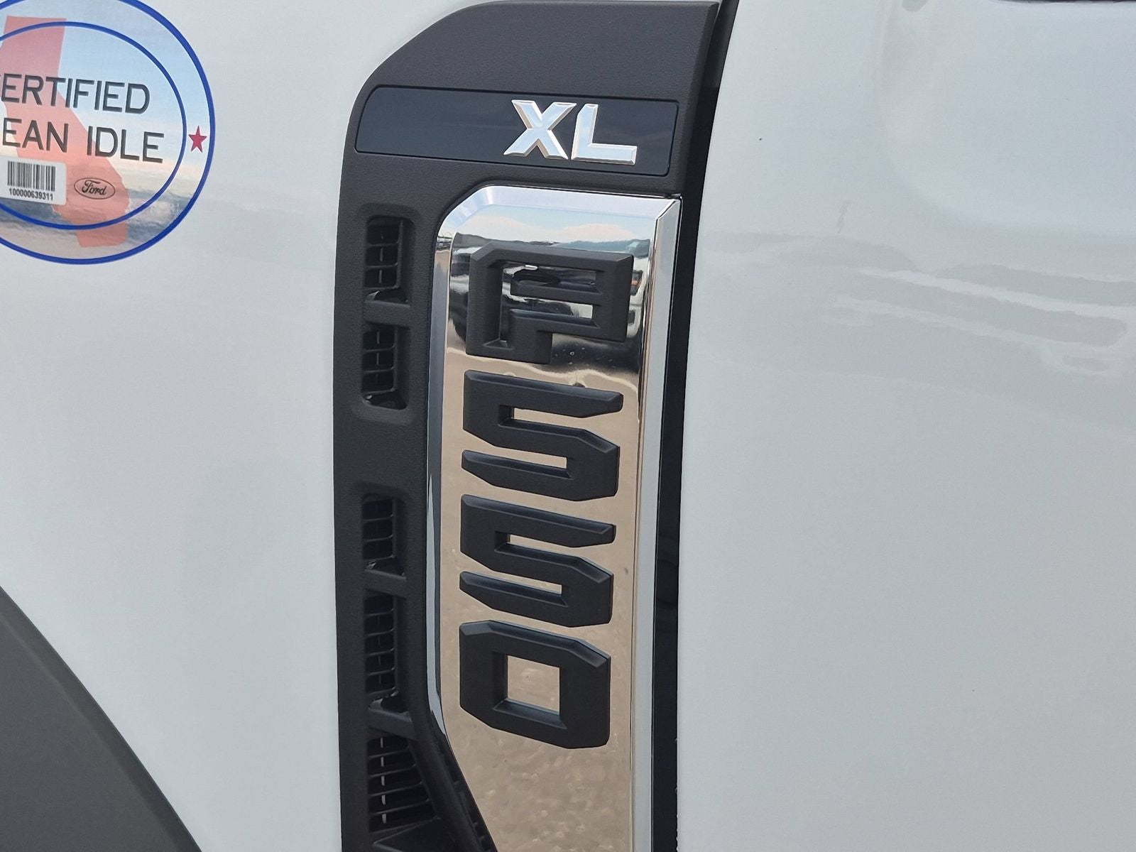 2026 Ford F-550SD DRW