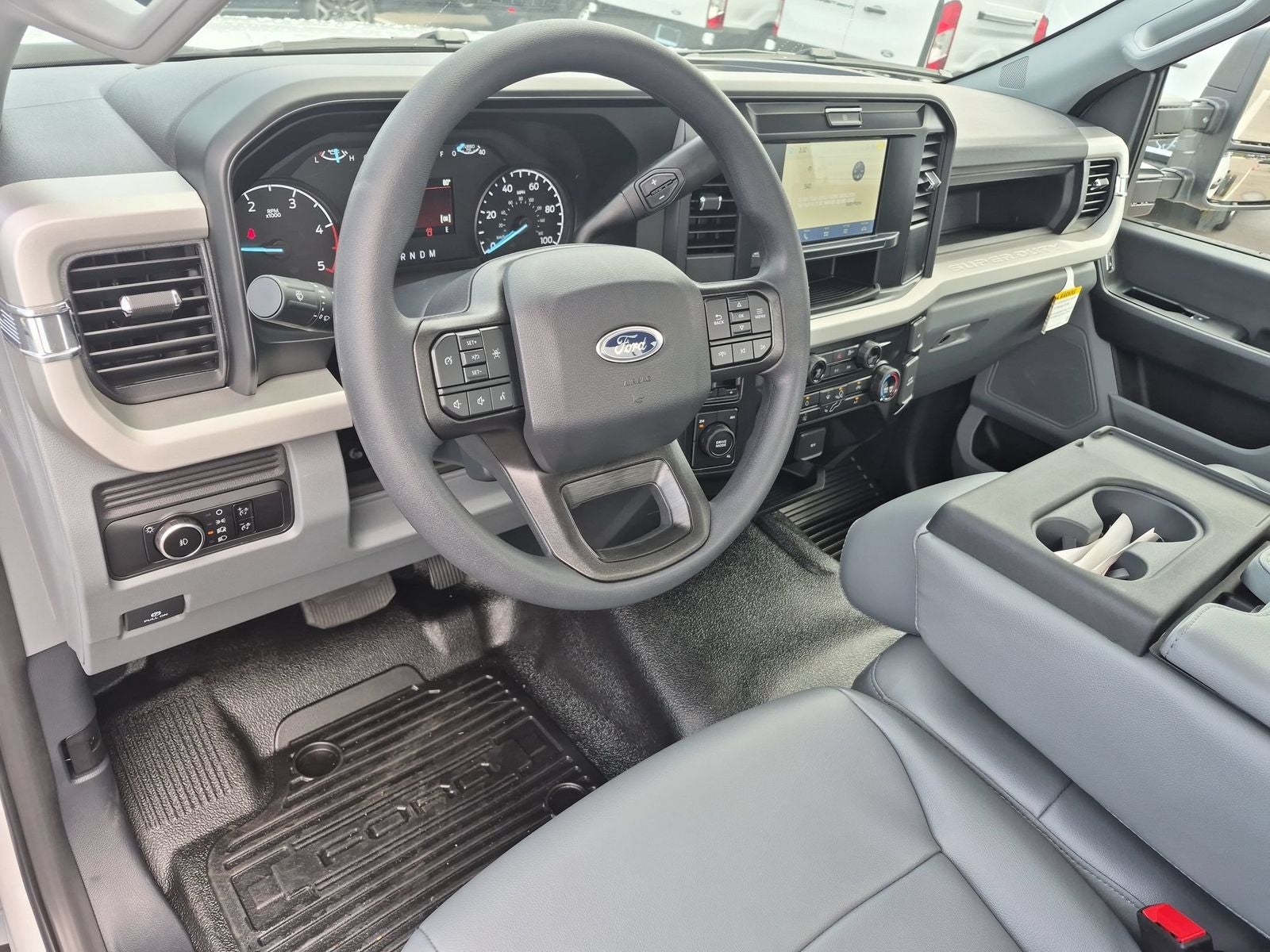 2026 Ford F-550SD DRW