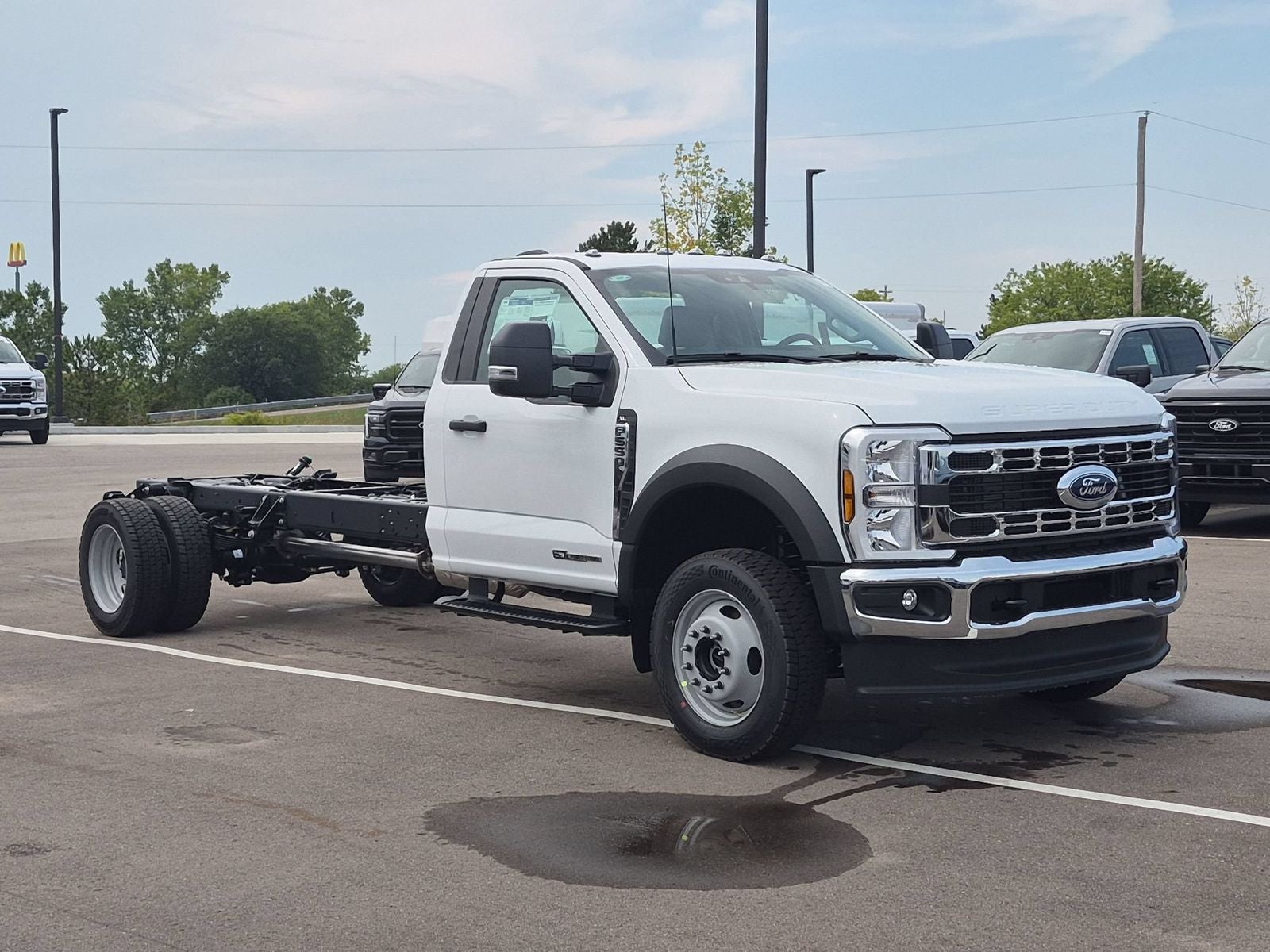 2026 Ford F-550SD DRW