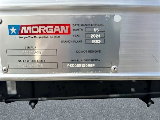 2025 Ford E-350SD Base Cutaway