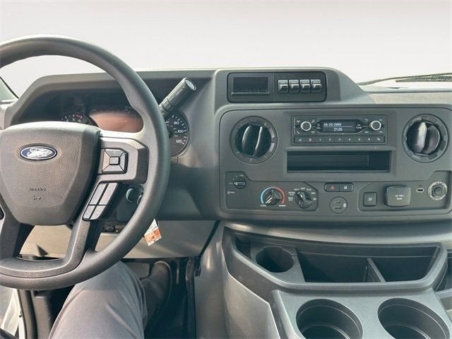 2025 Ford E-350SD Base Cutaway